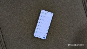 Reimagining Smartphone Ergonomics: How a Dedicated Camera Cutout Utility Transforms Daily Android Navigation